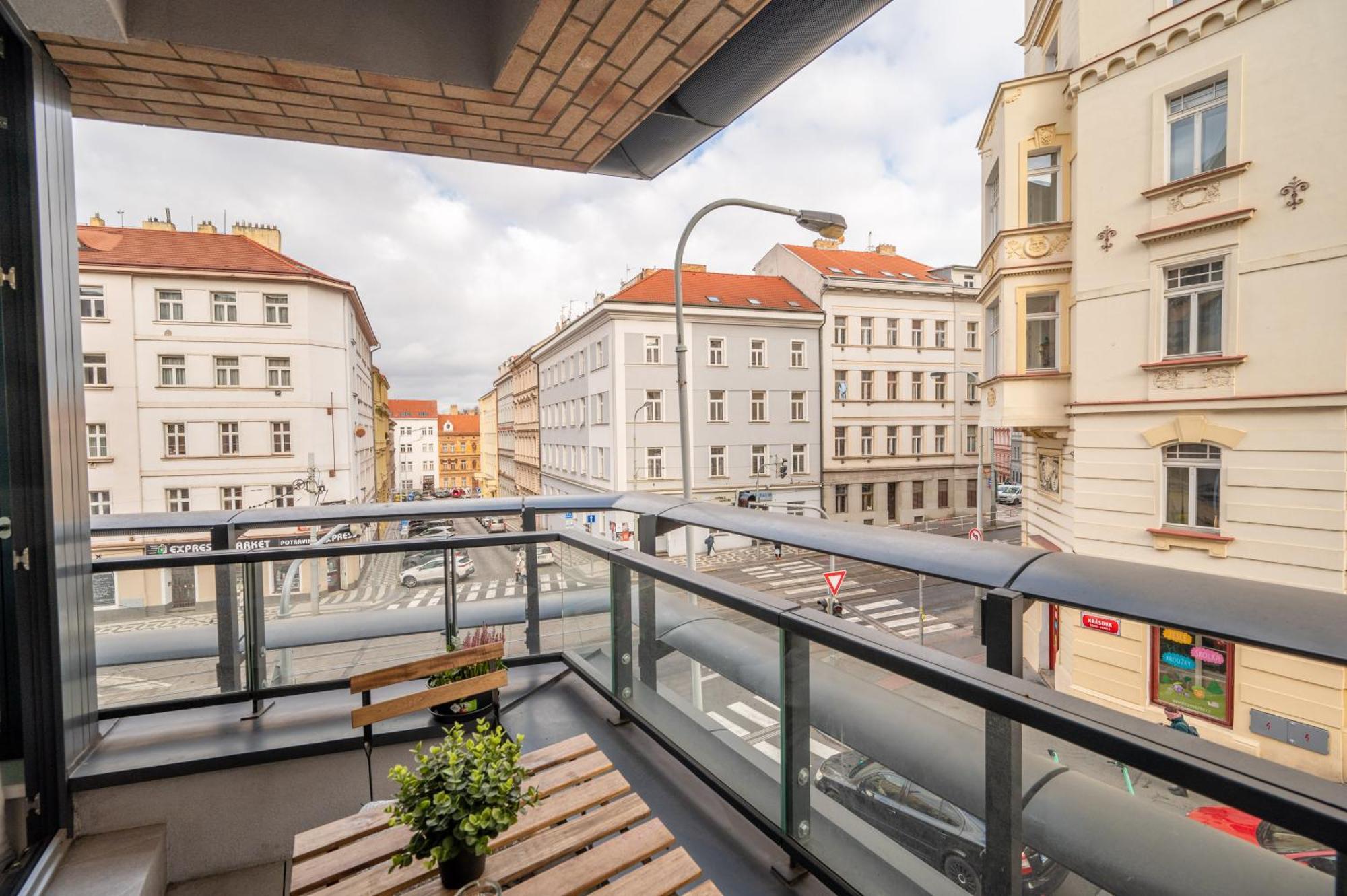 Apartment New-built Golden Luxury With Balcony